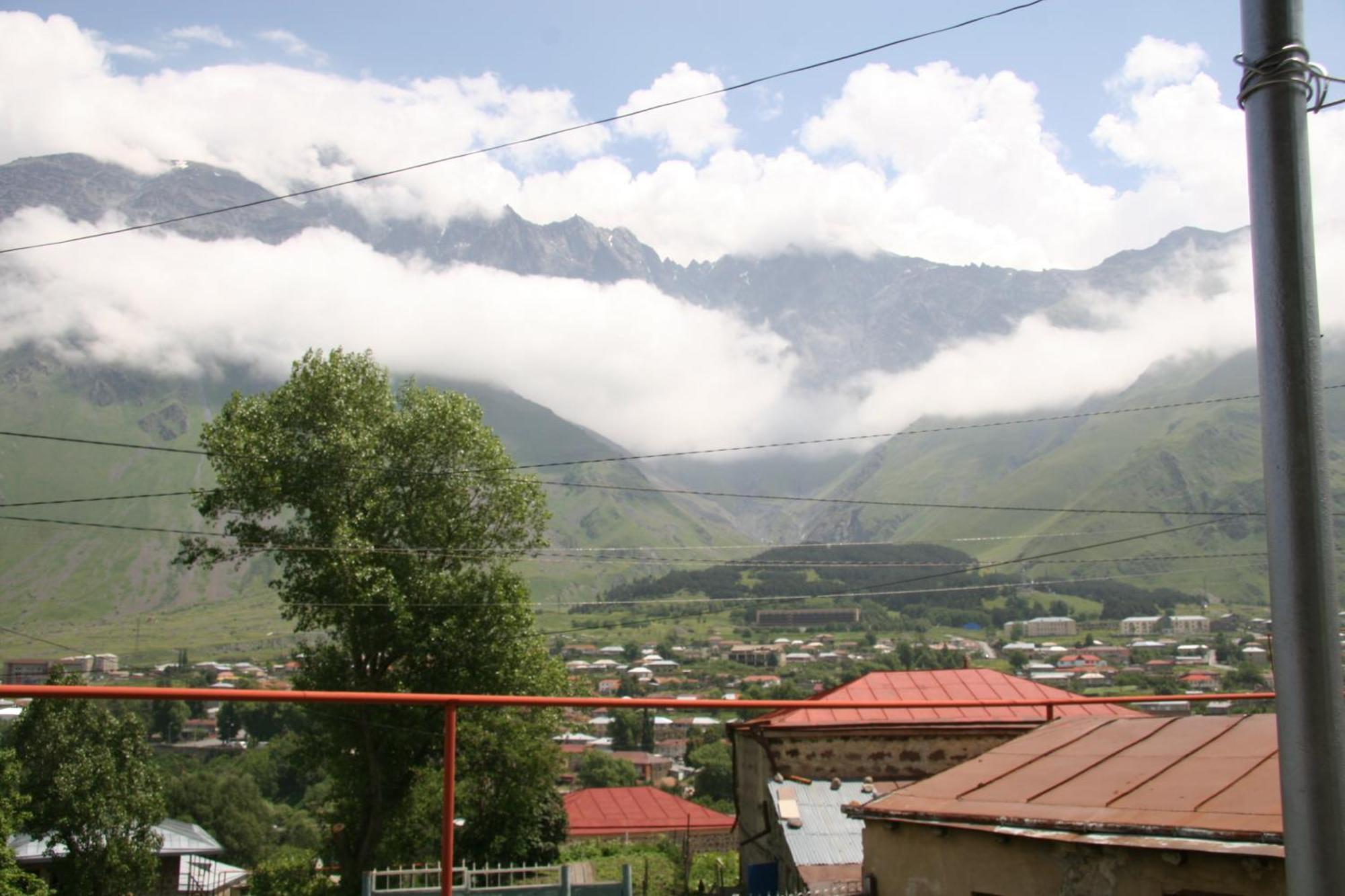 Guest House Sabauri Kazbegi Εξωτερικό φωτογραφία